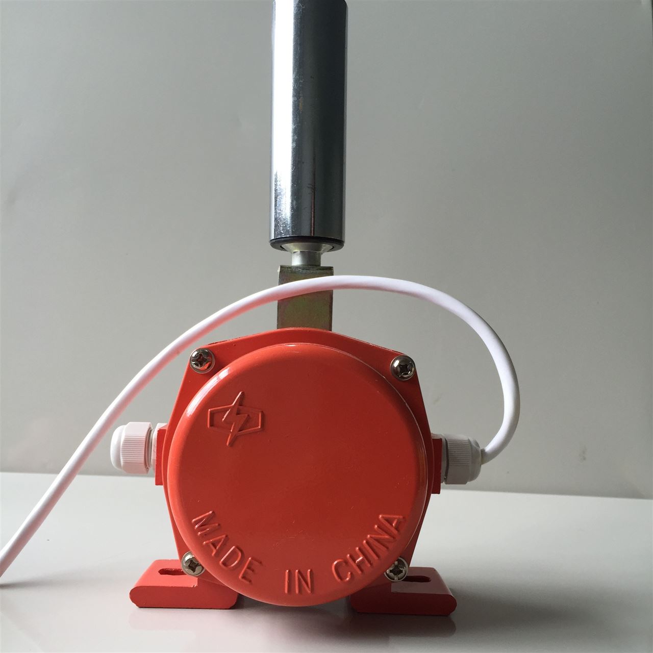 KJT-PX-跑偏開關KJT-PX生產_跑偏開關KBW-220P防爆兩級跑偏開關