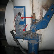 磁感應(yīng)開關(guān)生HQDQ-2X15MR/SGB緊急停機(jī)開關(guān) 磁感應(yīng)開關(guān)生HQDQ-2X15MR/SGB緊急停機(jī)開關(guān)