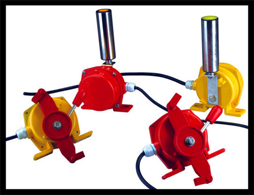 兩級跑偏開關(guān) 防偏開關(guān) 糾偏開關(guān)_防偏開關(guān)KBW-220P防爆兩級跑偏開關(guān)